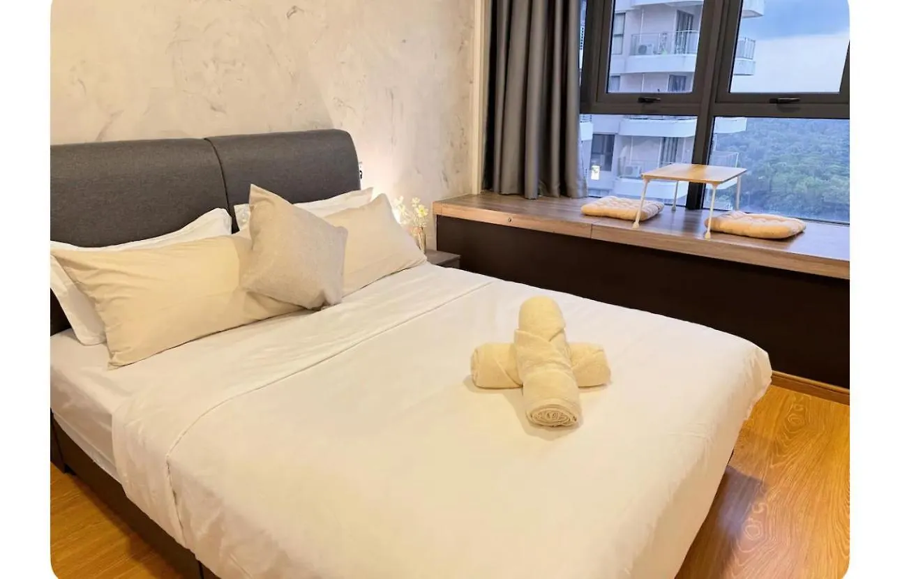Muji Full Seaview Royal Strand With 2Carparks Foc Netflix Access And Youtube Premium 3Beds 3Bath For 6-12Pax By Minshuku Johor Bahru Apartment